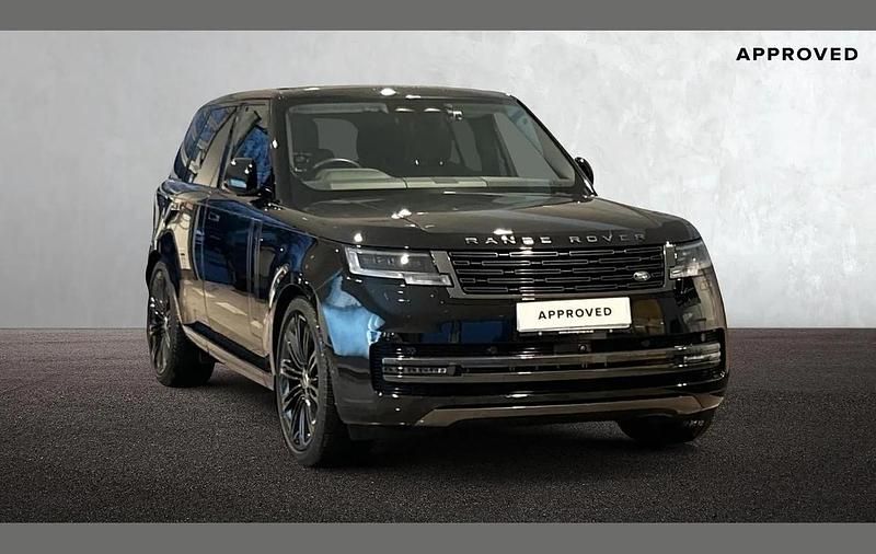 Used Land Rover Range Rover SE 296 HP (217 kW) 2024 Black SUV