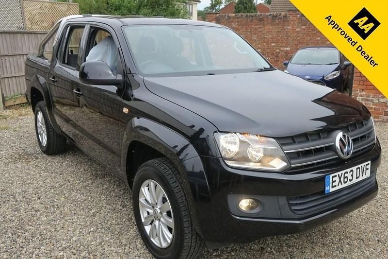 Black Used 2013 VW Amarok Trendline Pickup | £10,995 (Fair price) - Image 1/3