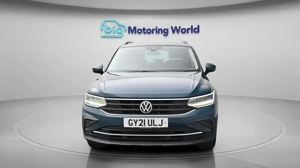 Used VW Tiguan S 150 HP (110 kW) 2021 Blue SUV