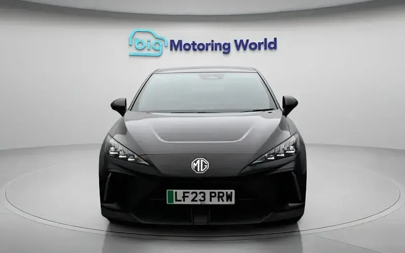 Usado MG MG4 EV Trophy 150 kW (204 HP) 2025 Citadino