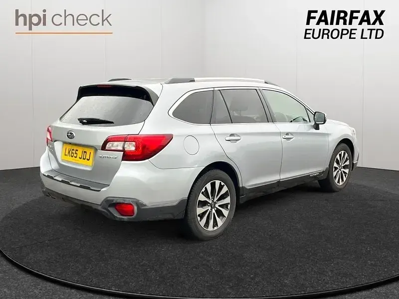 Used Subaru Outback Premium 175 HP (128 kW) 2015 Silver Estate