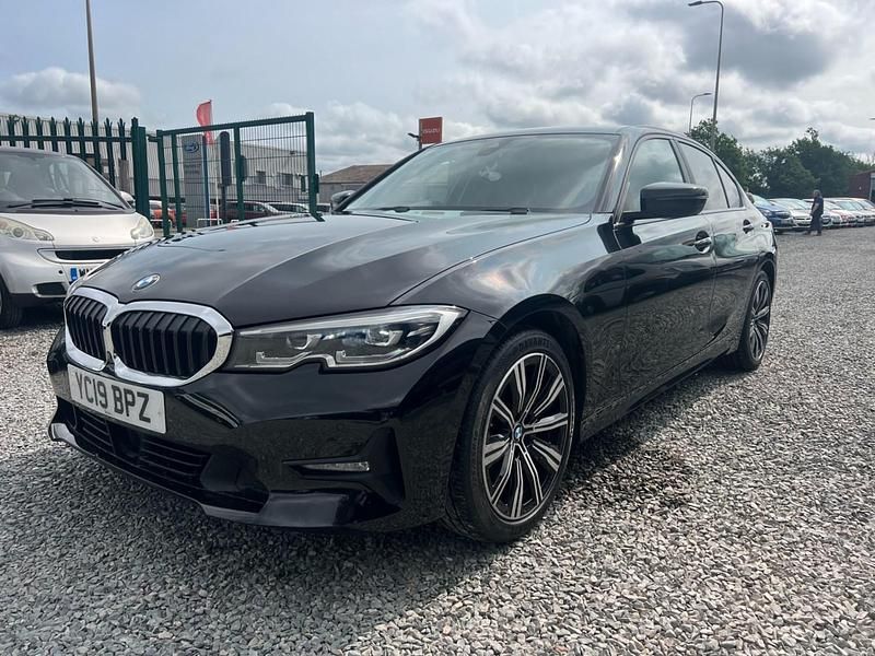 Usado BMW 320 Comfort Edition 190 CV (139 kW) 2019 Negro Berlina