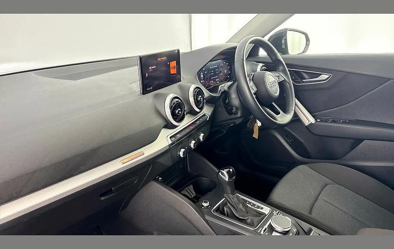 Used Audi Q2 Sport 150 HP (110 kW) 2022 Grey SUV