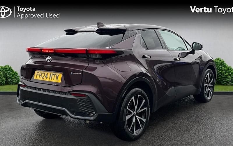 Used Toyota C-HR Design 223 HP (164 kW) 2026 SUV