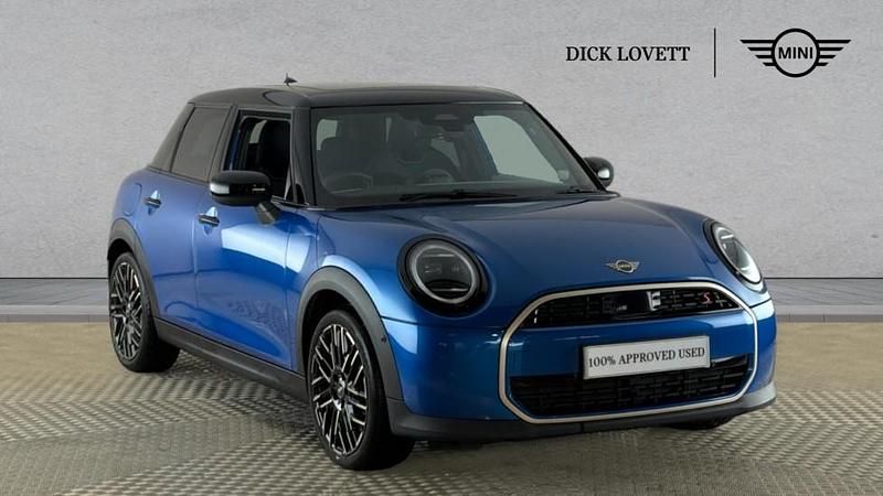 Blue Used 2025 Mini Cooper S Hatch Hatchback | £29,500 (Expensive) - Image 1/4