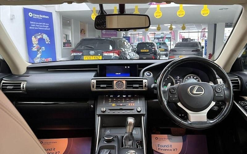 Used Lexus IS300h Executive Line 223 HP (164 kW) 2018 Sedan