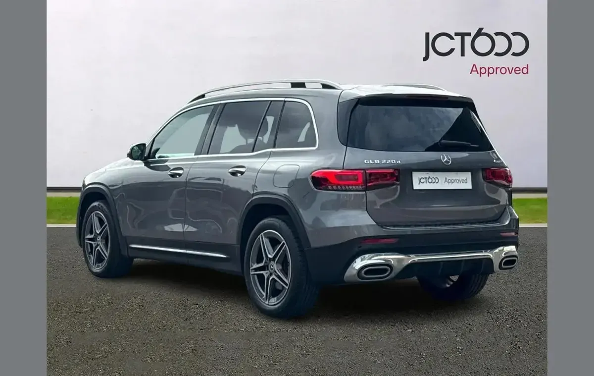 Used Mercedes GLB220 AMG line 187 HP (137 kW) 2021 Grey SUV
