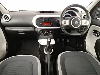Usado Renault Twingo Dynamique 70 HP (51 kW) 2016 Vermelho Citadino