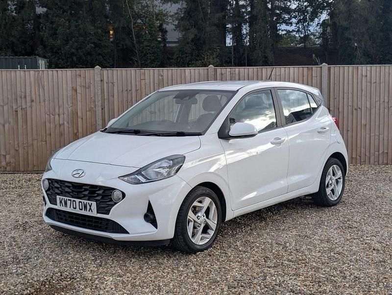 White Used 2021 Hyundai i10 SE Hatchback | £8,800 (Fair price) - Image 1/4