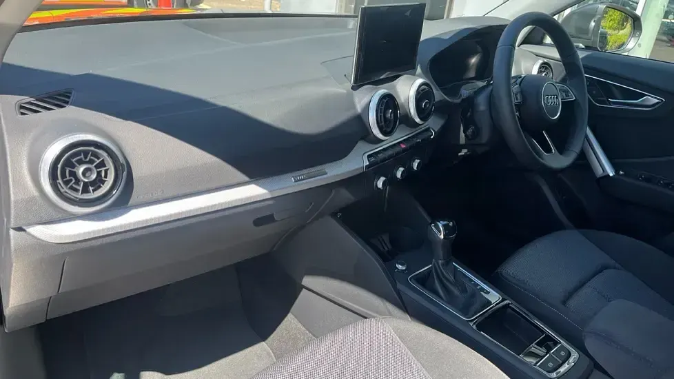Used Audi Q2 Sport 150 HP (110 kW) 2026 Grey SUV
