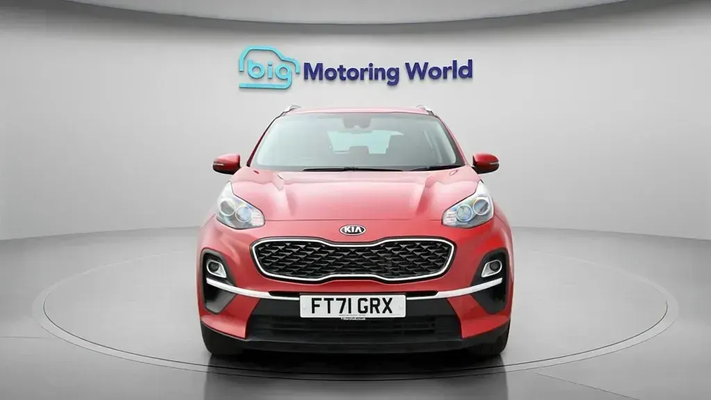 Usado Kia Sportage 134 HP (98 kW) 2022 Vermelho SUV