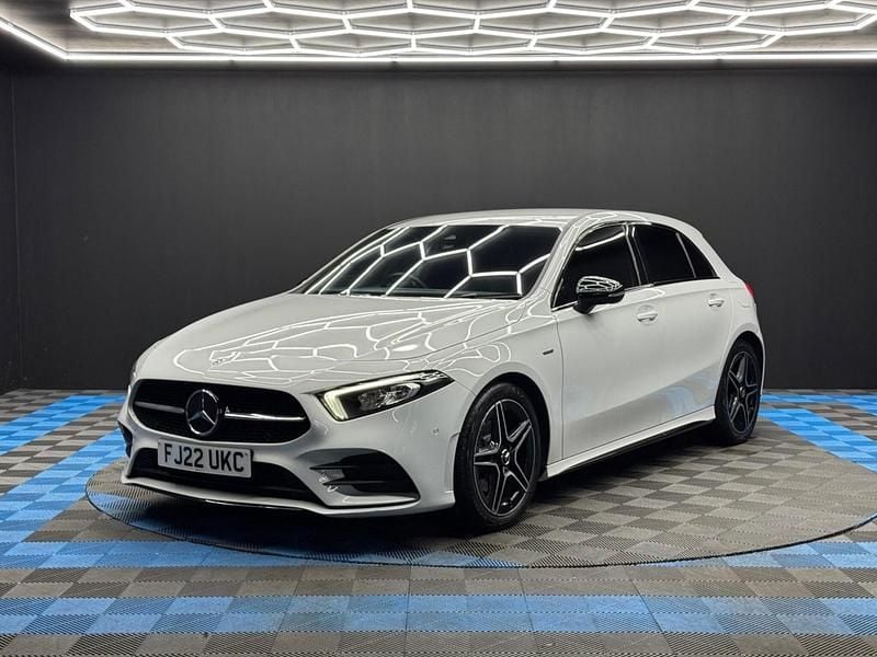 Used Mercedes A200 Executive 2022 White Hatchback