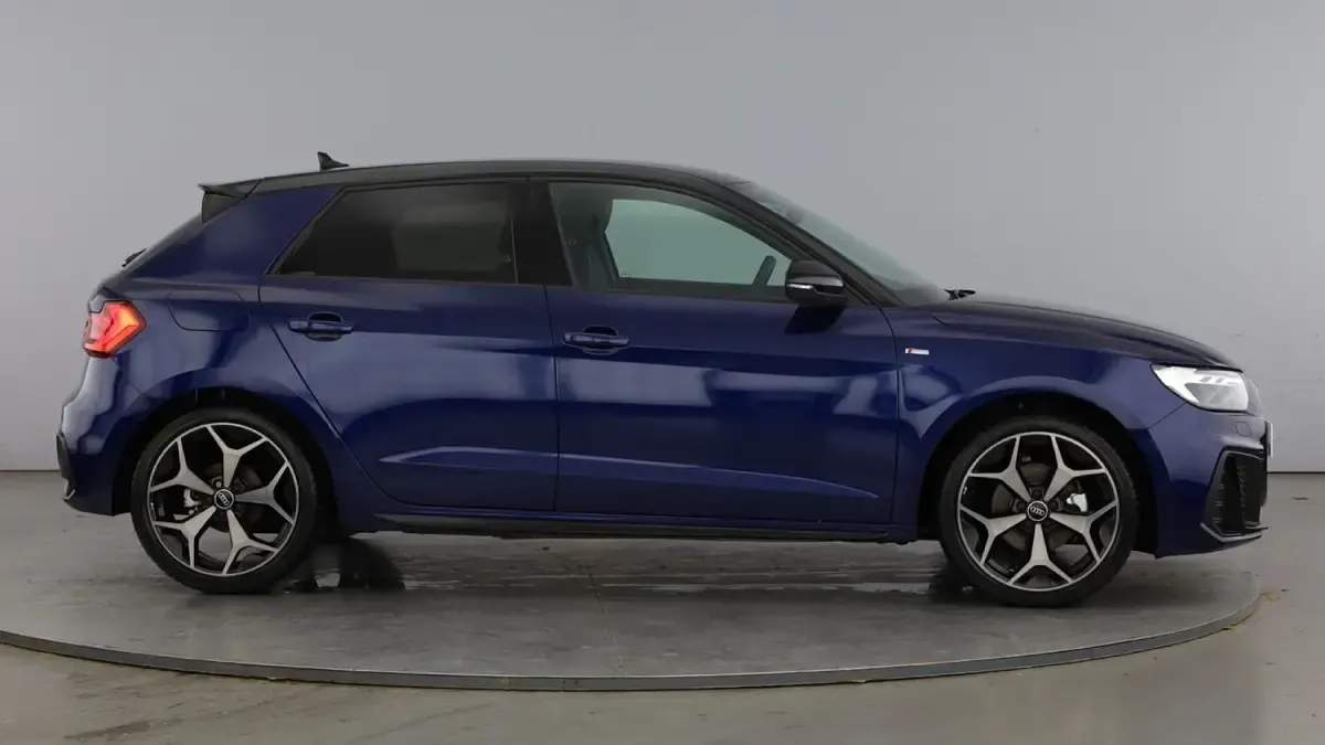 Used Audi A1 Sportback Black Edition 114 HP (83 kW) 2025 Blue Hatchback