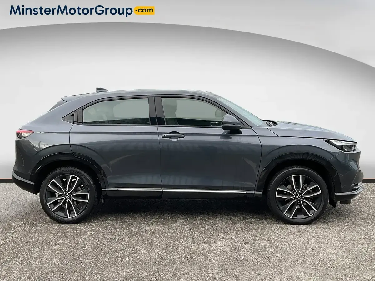 Used Honda HR-V Advance 131 HP (96 kW) 2023 Grey SUV