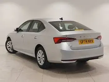 Używany Skoda Octavia SE Technology 116 KM (85 kW) 2024 Srebrny Hatchback