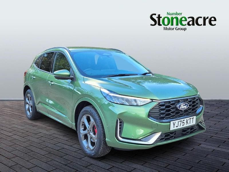 New Ford Kuga ST-Line 243 HP (178 kW) 2025 Green SUV