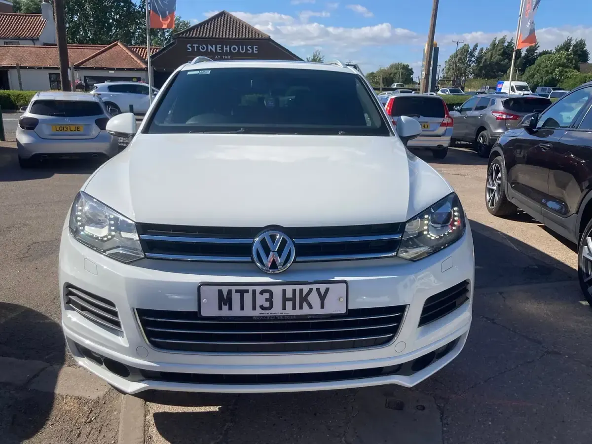 Used VW Touareg R-line 2013 White SUV