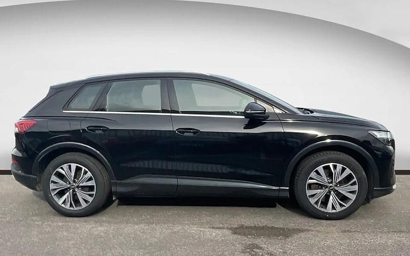 Used Audi Q4 e-tron Sport 150 kW (204 HP) 2022 Black SUV