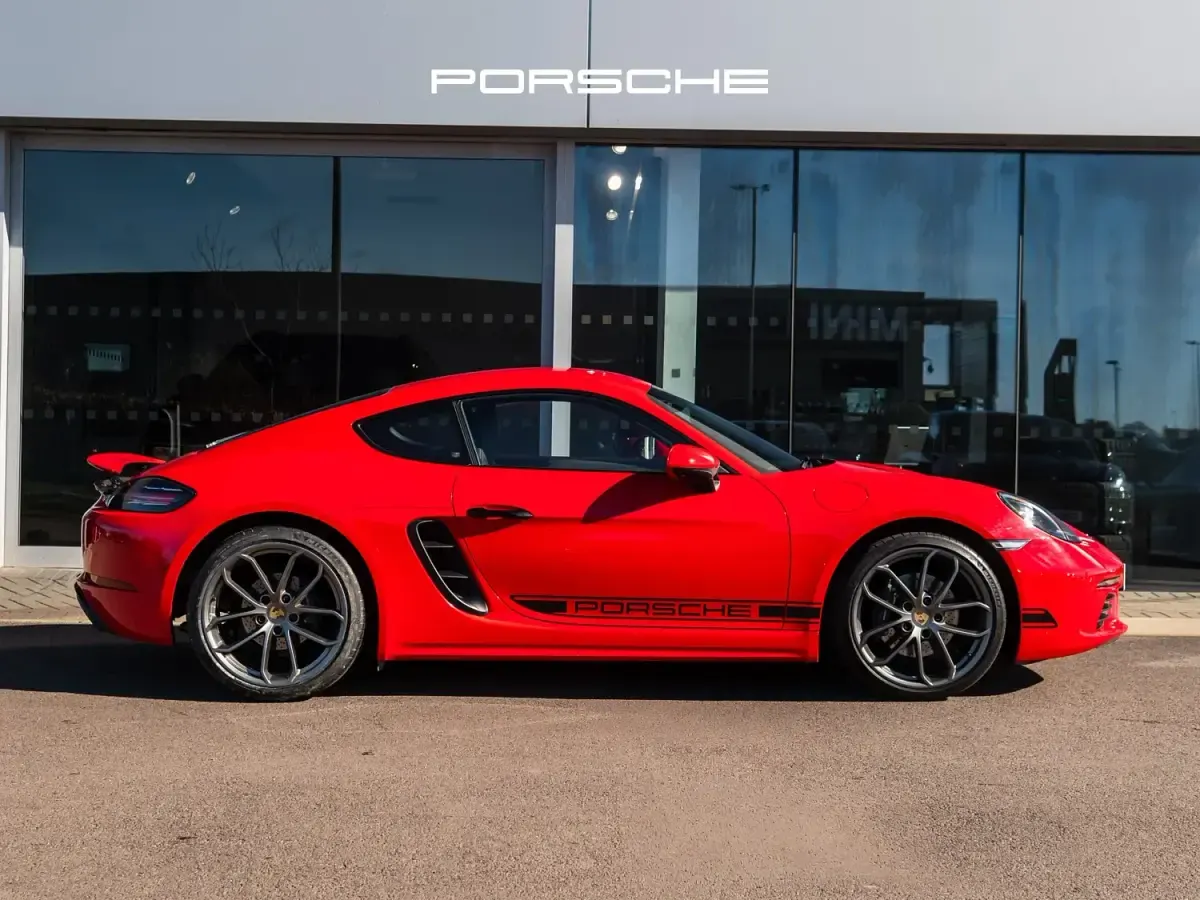 Usado Porsche 718 Cayman Edition 2023 Vermelho Coupé