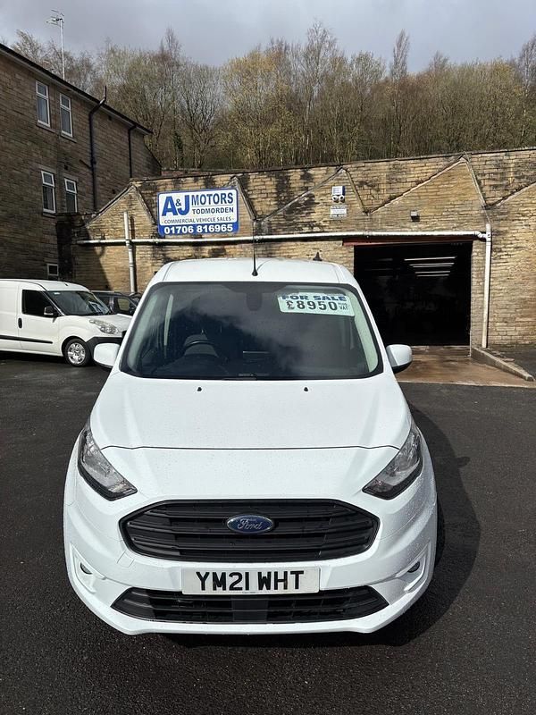 Used Ford Transit Connect Limited 120 HP (88 kW) 2021 White MPV