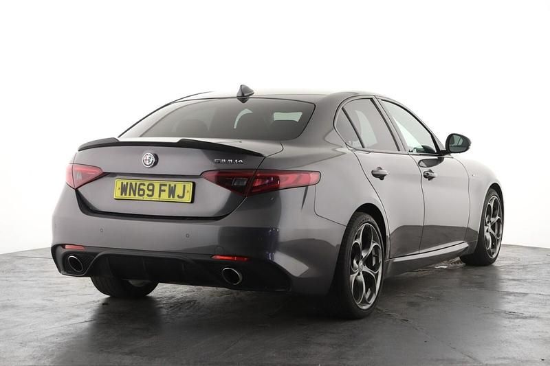 Used Alfa Romeo Giulia Veloce 280 HP (205 kW) 2019 Grey Sedan