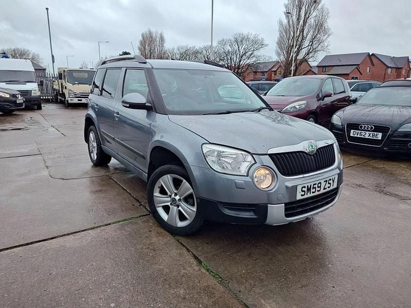 Used Skoda Yeti SE 105 HP (77 kW) 2010 Grey SUV
