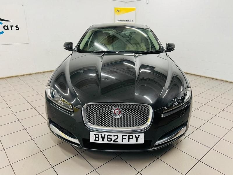 Used Jaguar XF Luxury 190 HP (139 kW) 2012 Grey Sedan