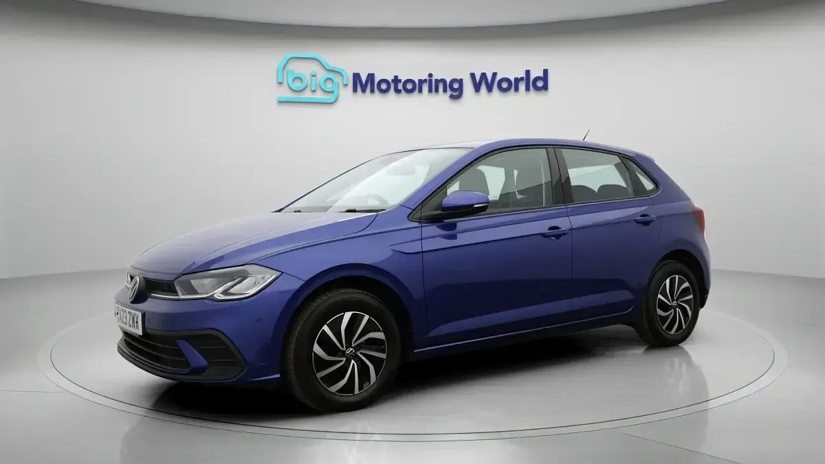 Used VW Polo S 95 HP (69 kW) 2023 Blue Hatchback