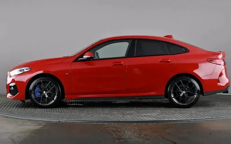 Usado BMW 220 M Sport 190 HP (139 kW) 2022 Vermelho Coupé