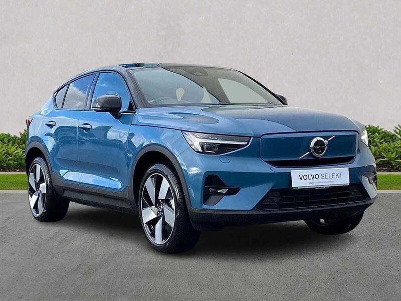 Blue Used 2025 Volvo EC40 Ultra SUV | £44,399 - Image 1/4