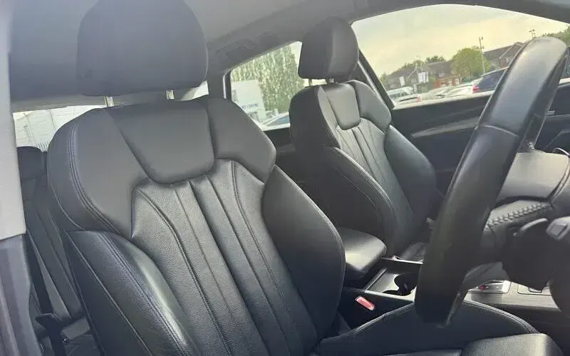 Usado Audi Q5 Sport 190 CV (139 kW) 2020 Gris SUV