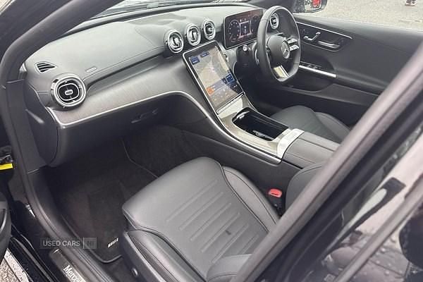 Used Mercedes C220 AMG Line Premium 200 HP (147 kW) 2025 Black Sedan