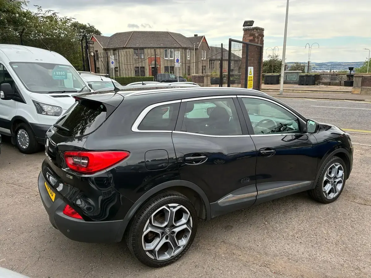 Used Renault Kadjar Dynamique 110 HP (80 kW) 2016 Black SUV