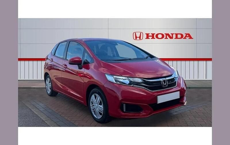 Used Honda Jazz S 102 HP (75 kW) 2018 Red Hatchback