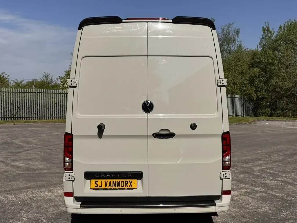 New VW Crafter 140 HP (102 kW) 2025 Grey Van