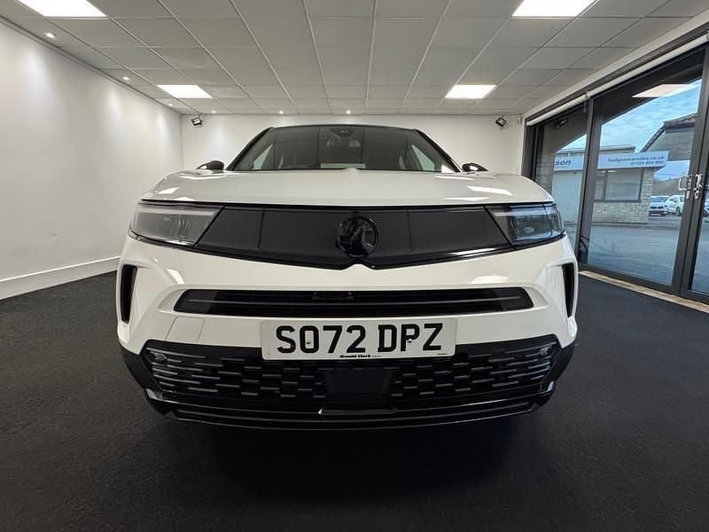 Used Vauxhall Mokka GS Line 130 HP (95 kW) 2023 White SUV