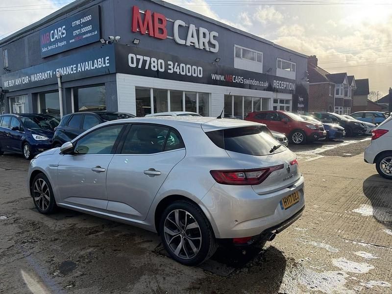 Used Renault Mégane IV Dynamique 110 HP (80 kW) 2017 Silver Hatchback