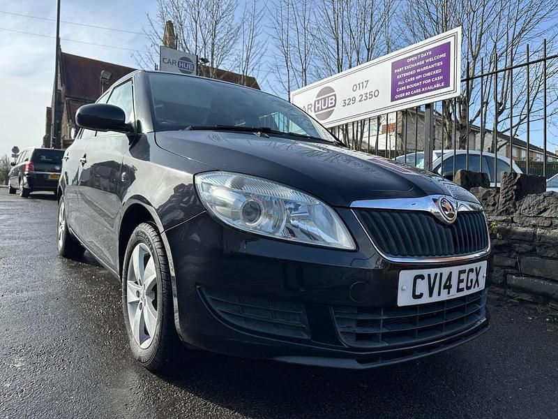 Used Skoda Fabia SE 69 HP (50 kW) 2014 Black Hatchback