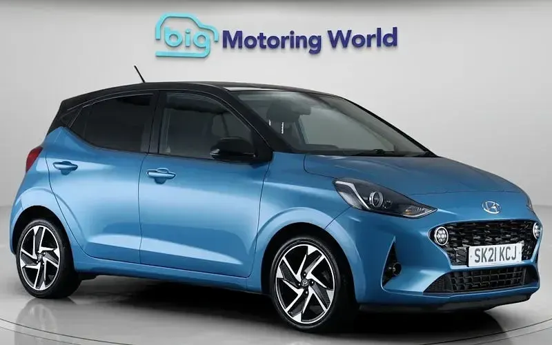 Gebraucht Hyundai i10 Premium 67 PS (49 kW) 2023 Kleinwagen