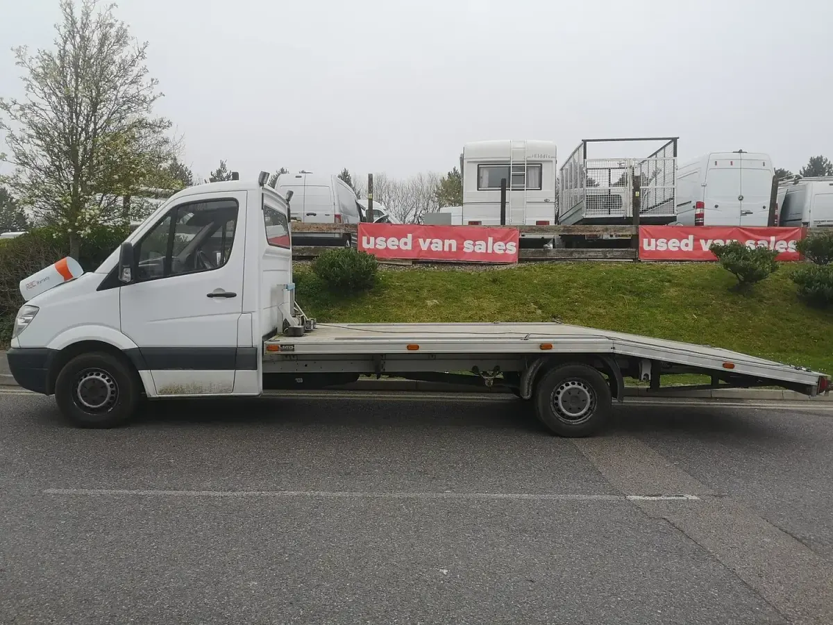 Used Mercedes Sprinter 125 HP (91 kW) 2013 White Van