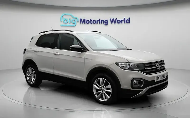 Usado VW T-Cross Active 110 HP (80 kW) 2021 Cinzento SUV