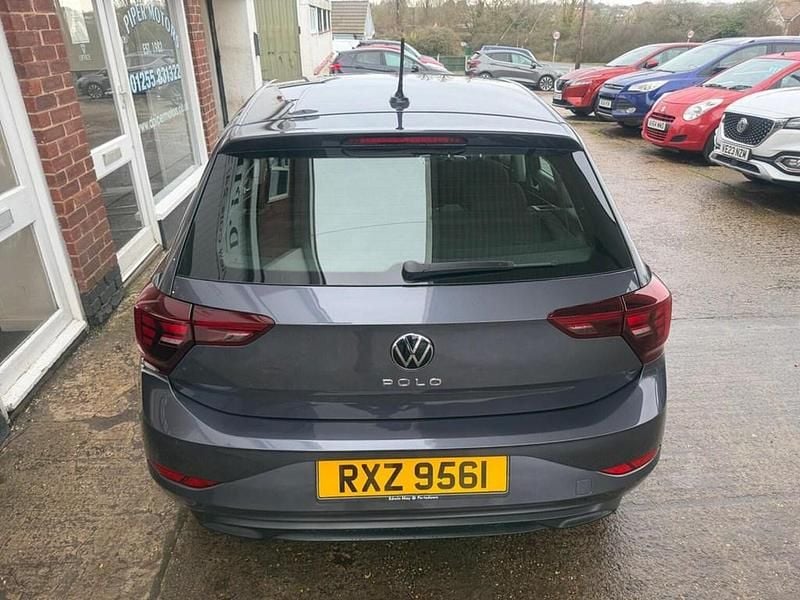 Begagnad VW Polo S 95 HK (69 kW) 2022 Grå Halvkombi