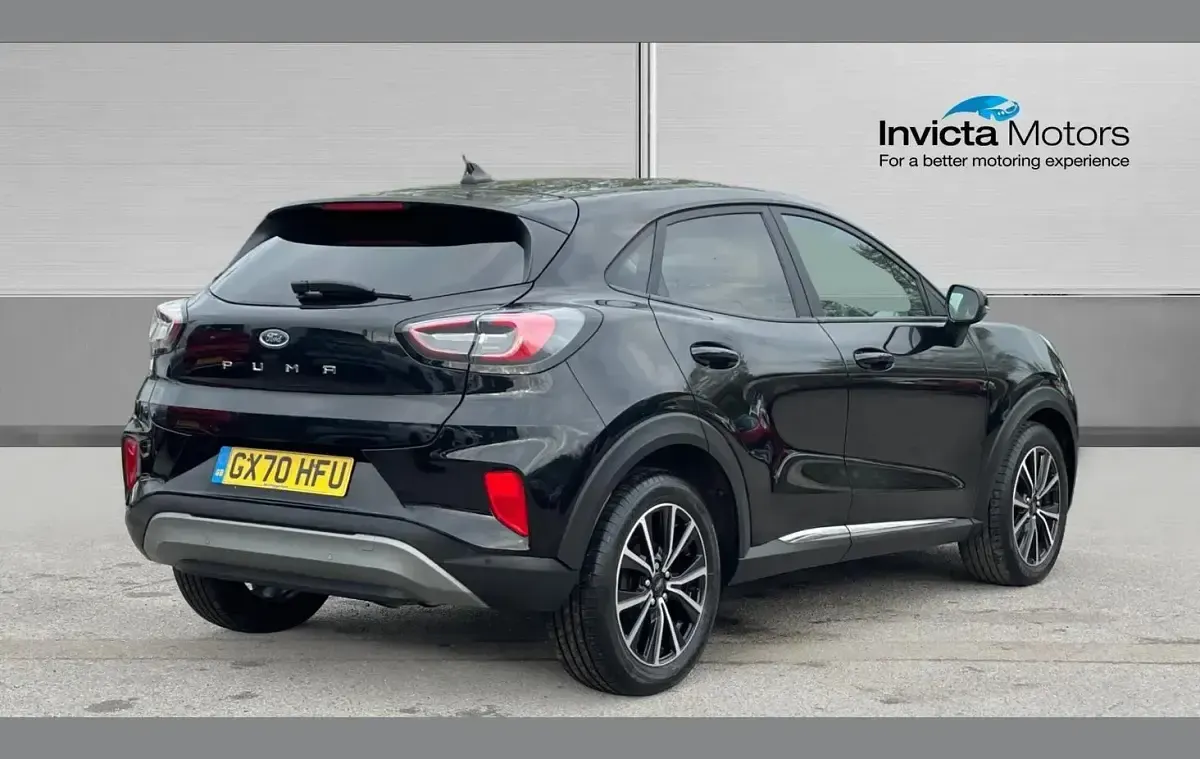 Używany Ford Puma Titanium 125 KM (91 kW) 2020 Czarny SUV