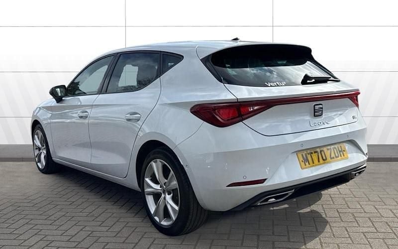 Used Seat Leon FR 131 HP (96 kW) 2023 Hatchback