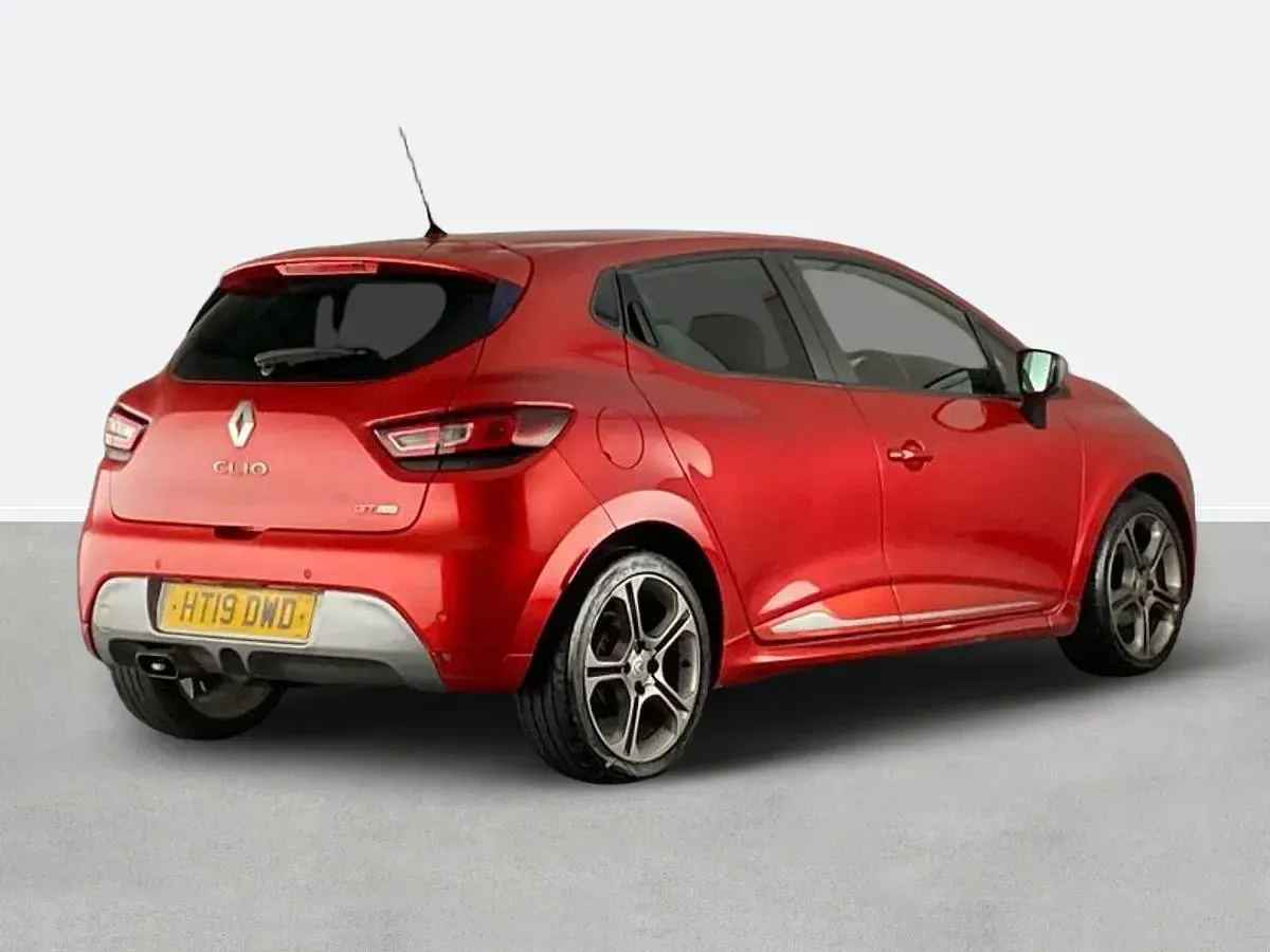Używany Renault Clio IV GT-Line 90 KM (66 kW) 2019 Czerwony Hatchback
