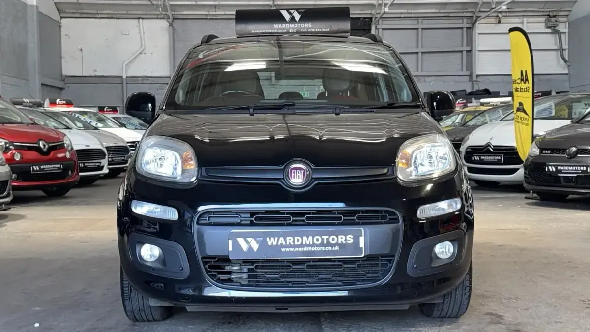 Used Fiat Panda Lounge 69 HP (50 kW) 2016 Black Hatchback