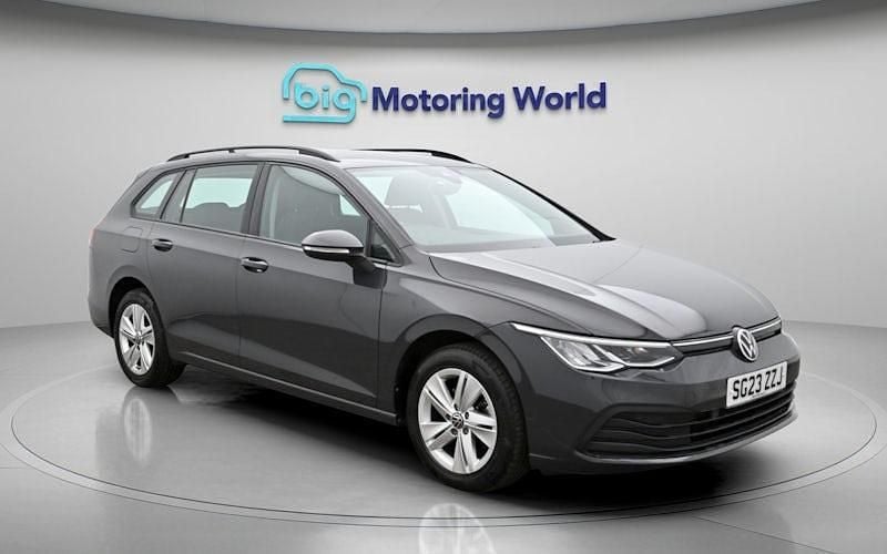 Used VW Golf VIII S 131 HP (96 kW) 2023 Grey Estate