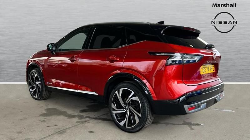 Used Nissan Qashqai Tekna+ 190 HP (139 kW) 2024 Red SUV