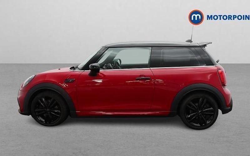 Usado Mini Cooper S Hatch 178 HP (130 kW) 2022 Vermelho Citadino