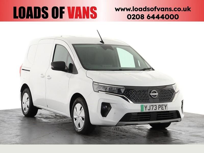 Used Nissan Townstar Tekna 89 kW (122 HP) 2023 White Van